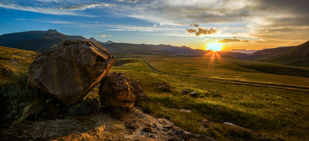 Drakensberg_240307_3286-HDR-Pano-Edit.jpg